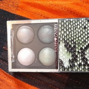 Eye shadow quad